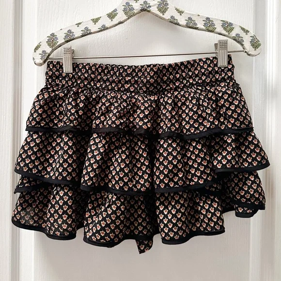 Anthropologie Flannel Black Floral Masquerade Short Skirt Size 0 Shorts
